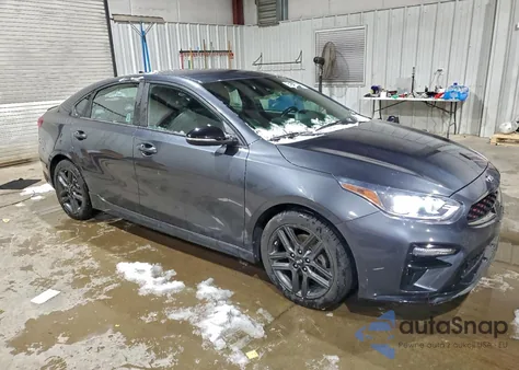 2020 Kia Forte Gt Line z USA, uszkodzony, nr VIN 3KPF34AD5LE239551